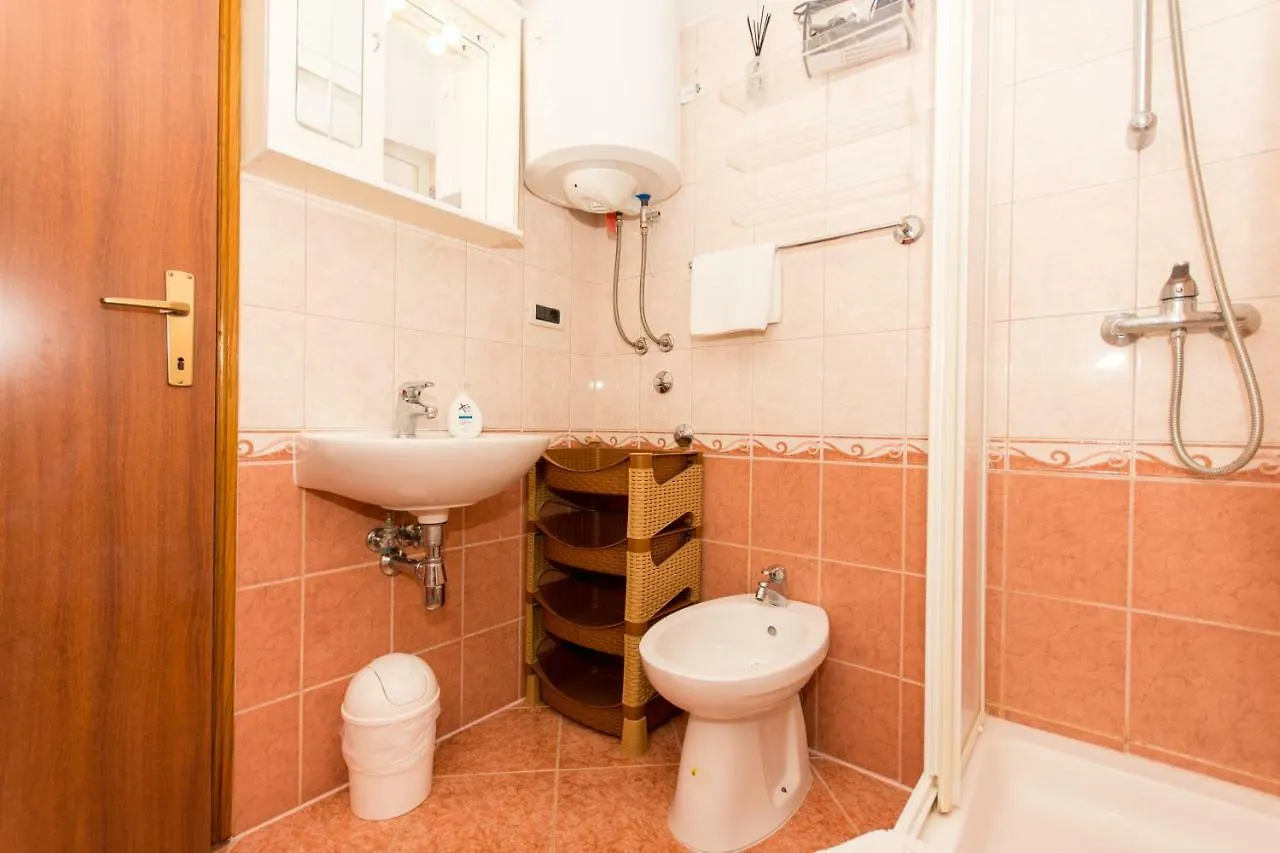 Apartments Cavar Трогир Хорватия